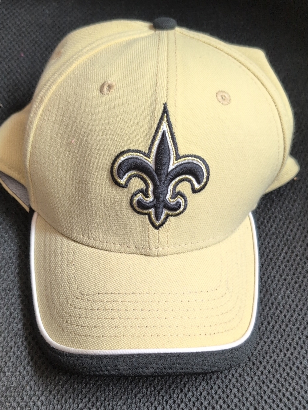 NFL Men's Tan Saints Fleur-de-Lis Baseball Cap with Black Trim